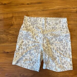 Lululemon Align HR 6” Shorts